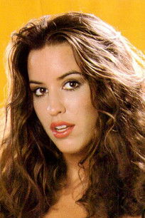 Laurien Wilde as Jennifer Halloway