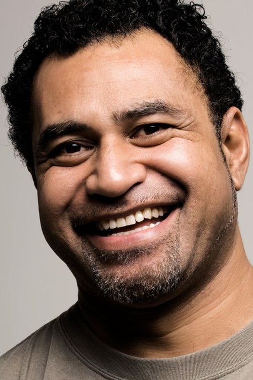 Ben Baker as Filo Solomona