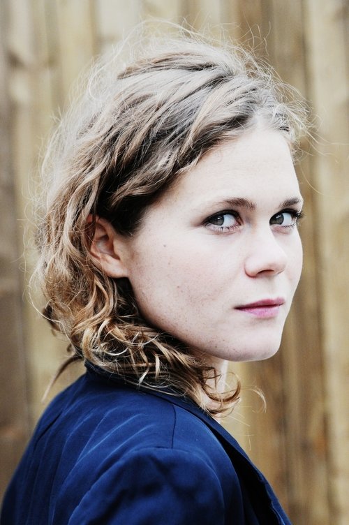 Lea Willkowsky as Hannelore