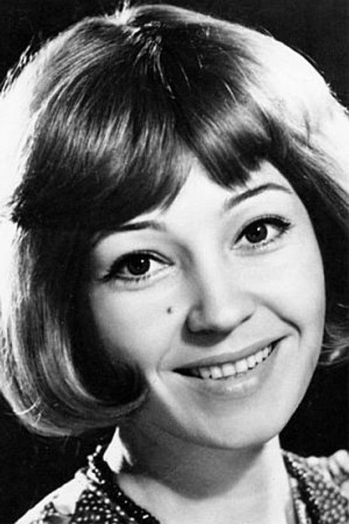 Lyubov Rumyantseva as Марья (новела «Берега»)