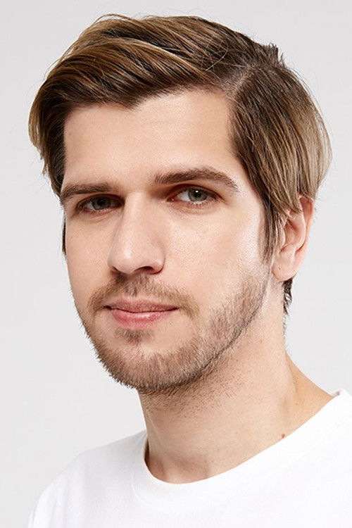 Ruslan Vikhlyantsev as Self/Host