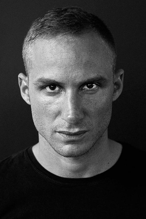 Victor Pontecorvo as Tom