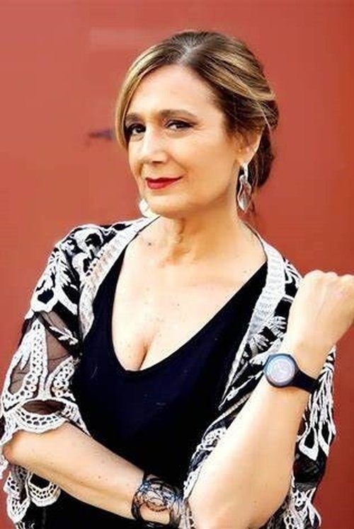 Marcela Coronel as Movilero 2