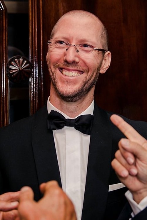 Humberto Insolera as Jux Clerc