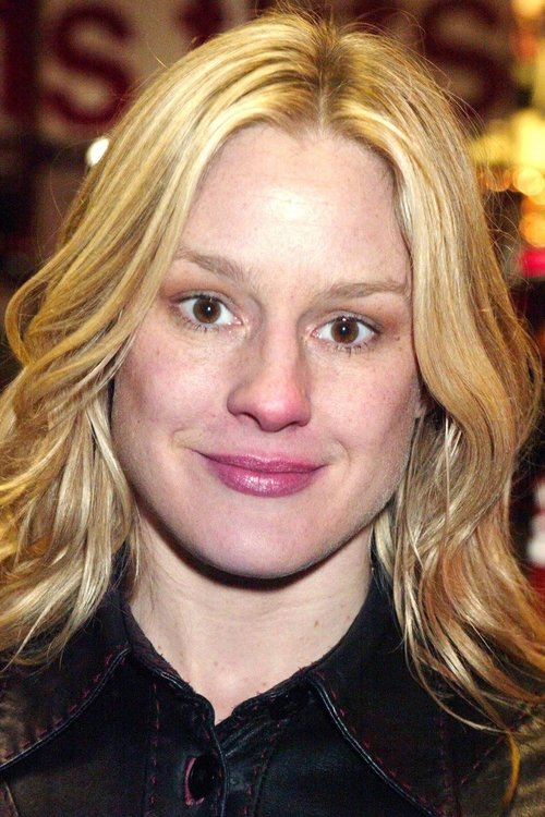 Catherine Kellner as Beatrice