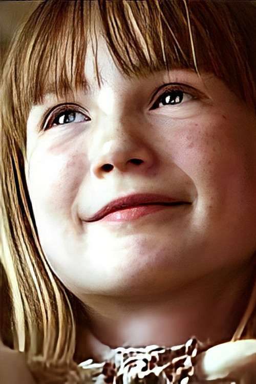 Isabella Fink as Sadie