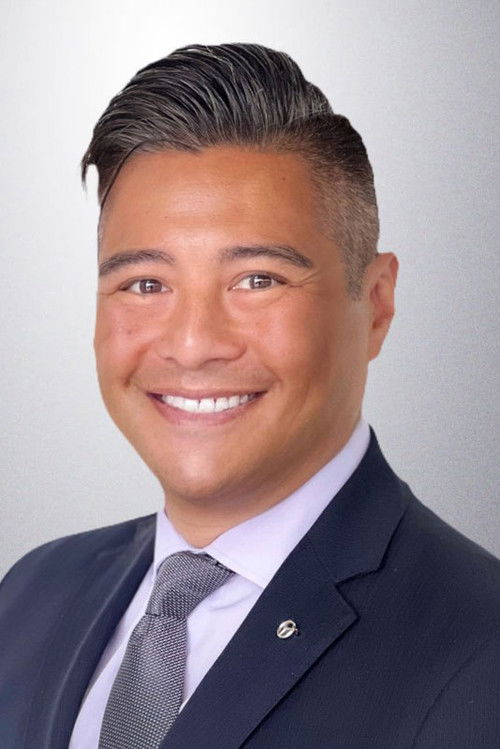 Dale Villar as Robbie