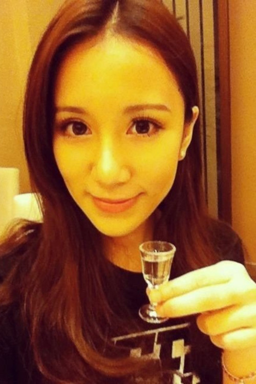 Apple Huang as Apple