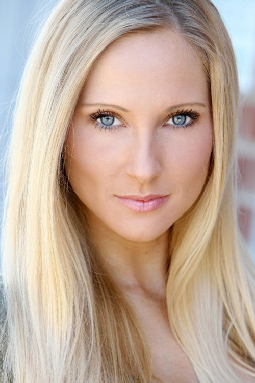 Jessica Rockwell as Barcade Babe