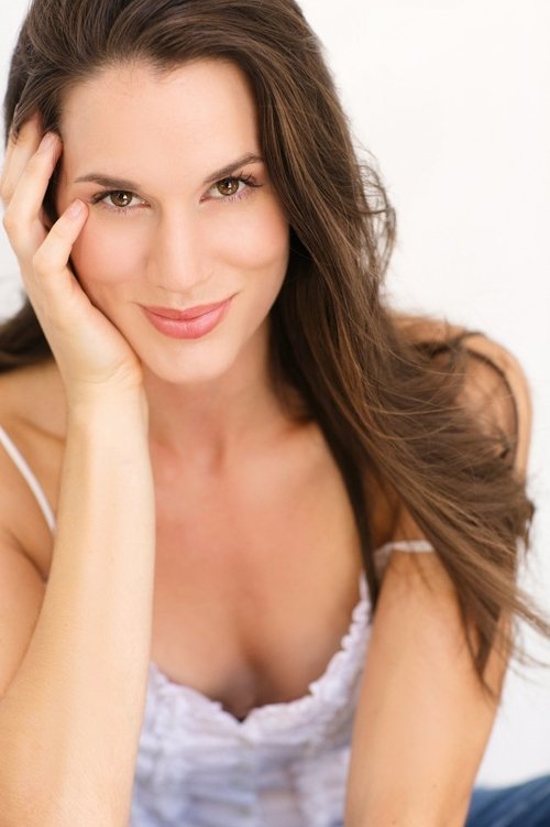 Inga Eiss as Haima Kellis