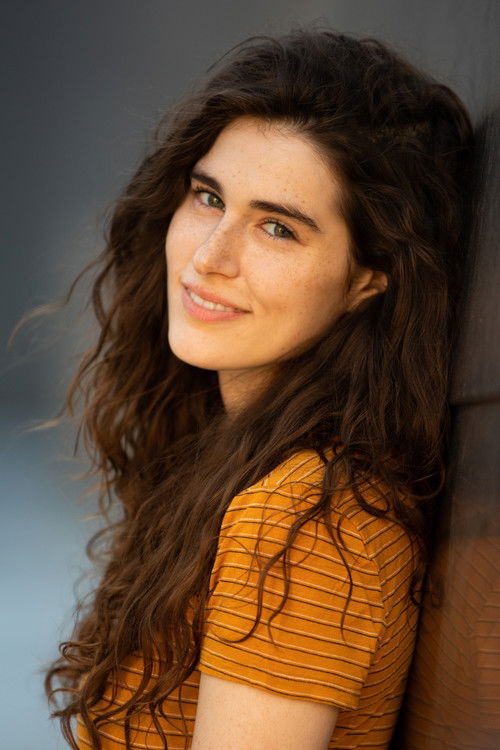 Amelia Marino as Amelia