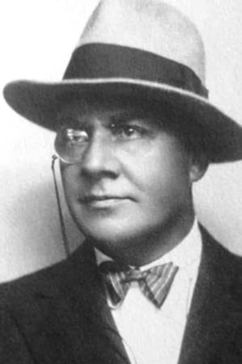 F. W. Schröder-Schrom as Professor Janta