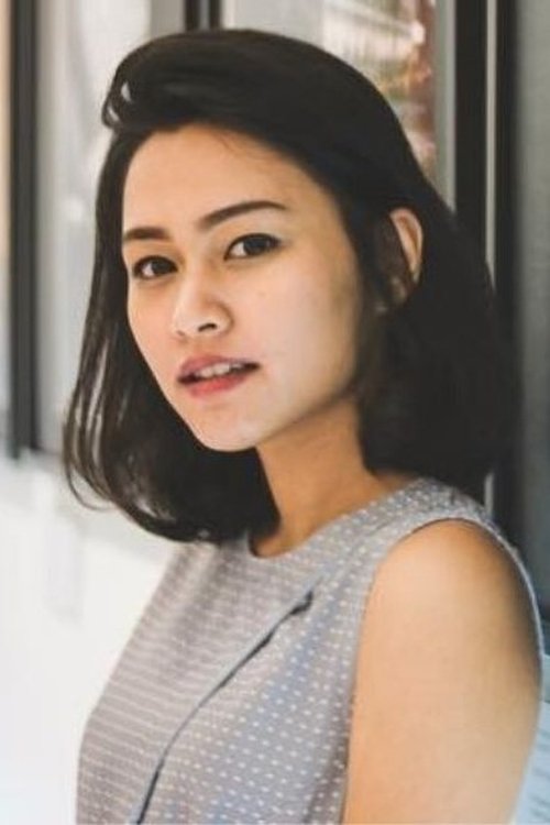 Twindy Rarasati as Vania