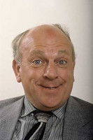 Bas van Toor as Bassie