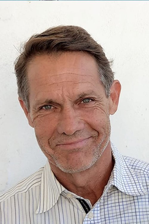 Glen Baggerly as Archie