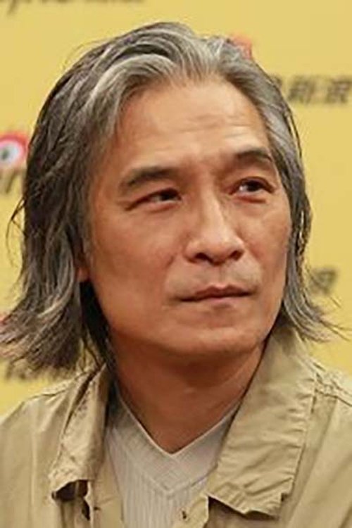 Calvin Poon Yuen-Leung as News Reporter