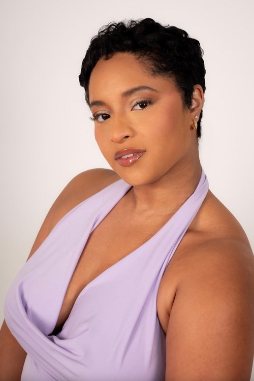 Hayleigh Hart Franklin as Pearl