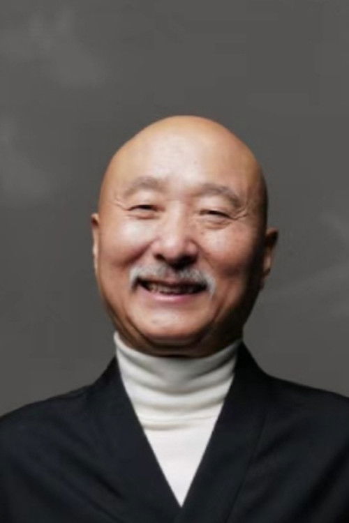 Chen Peisi as 侯喜亭