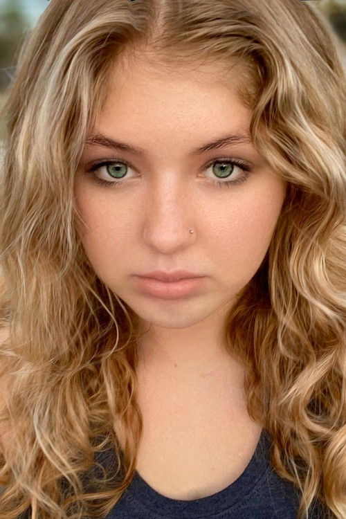 Elle Gabriel as Rebecca Snyder