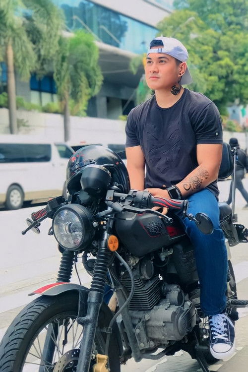 Errolle Vargas as Disco Bouncer