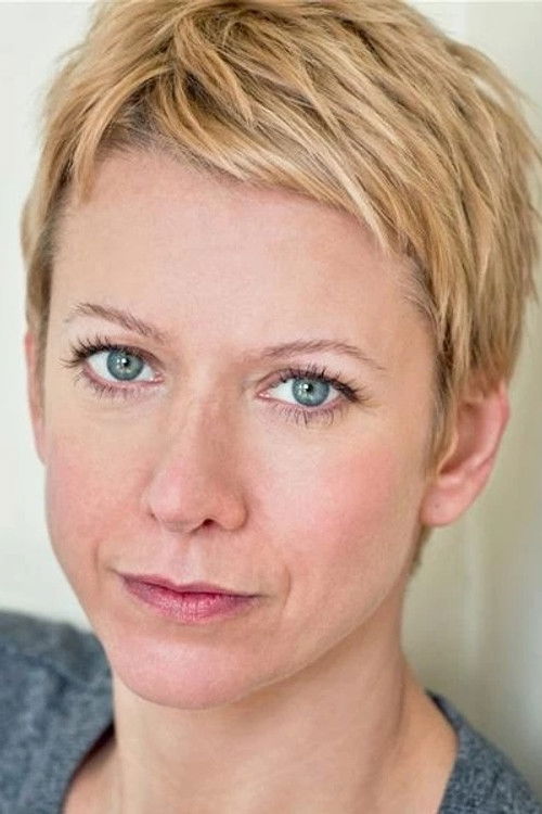 Martha Cope as Chi's Mum