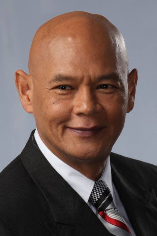 Bembol Roco as Policarpio