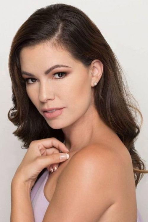 Shaholly Ayers as Maria