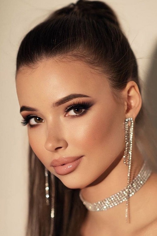 Maria Ilykhina as Maria Konstantinovna Voronina