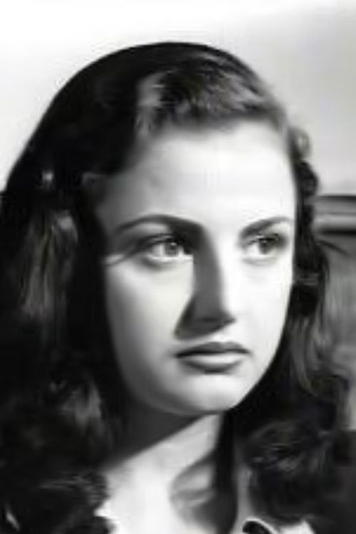 Smaroula Giouli as Smari