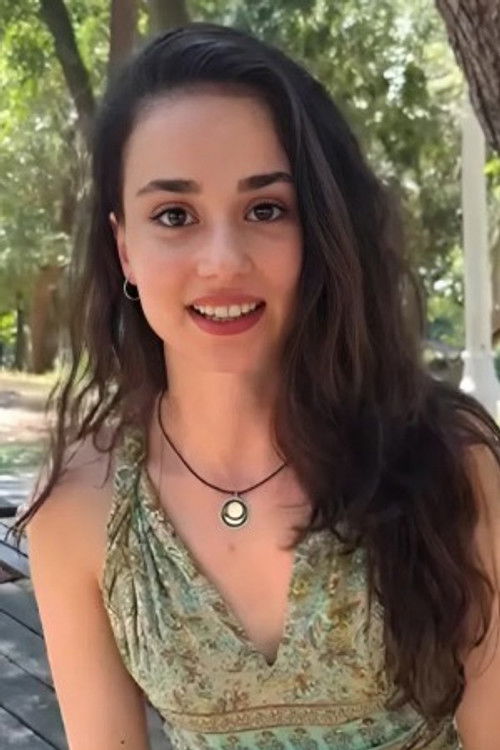 Işıknaz Özedgü as 