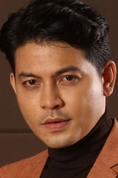 Izzue Islam as