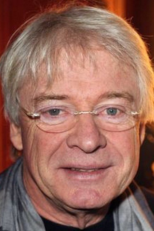 Patrice Carmouze as Self - Journaliste