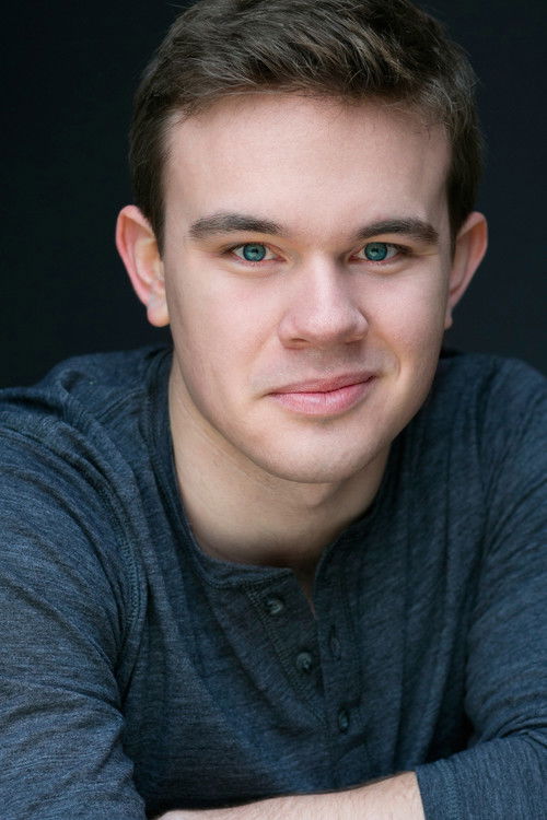 Spencer Wawak as Kyle