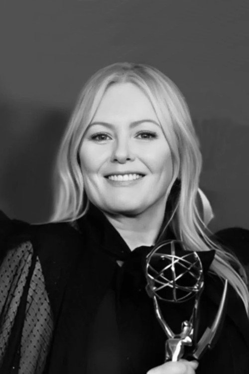 Tara McDonald as Ashley