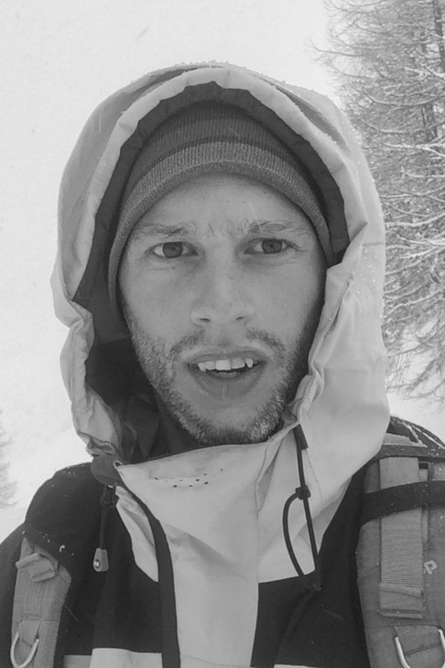 Miha Avgustin as Pablo