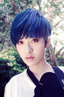 Yike Zeng as 接线生summer