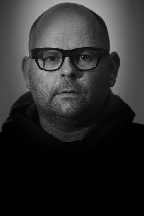 David Dermez as Wannes