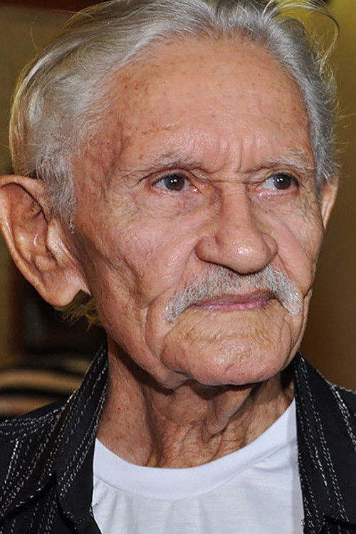 Orlando Vieira as Amaro