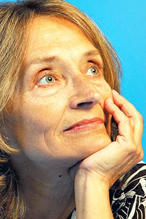 Marta Lubos as Vivian