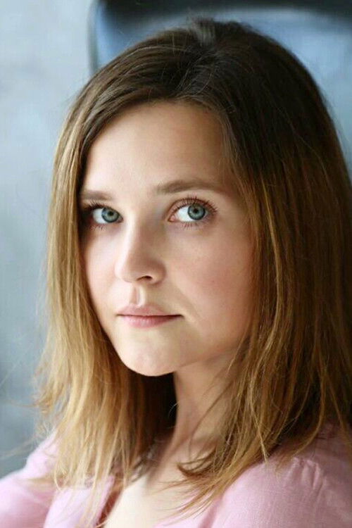 Линда Лазарева as Ольга Ветрова