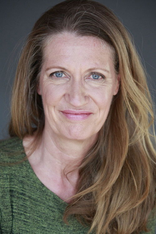 Claire Gagnon as Mère de Max