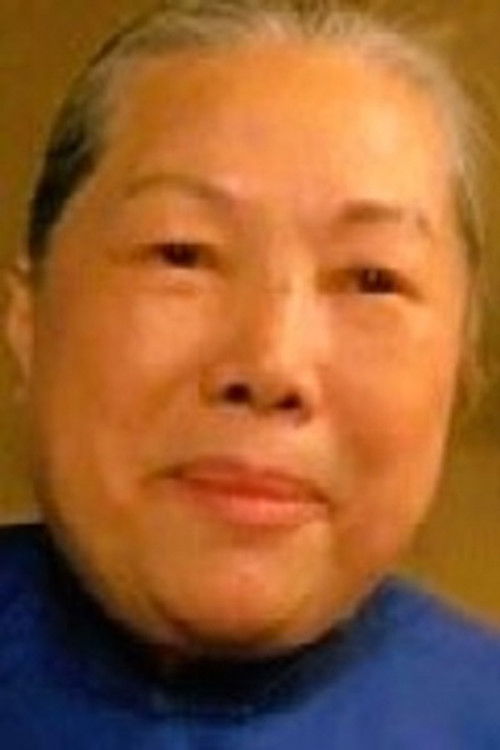 Chan Man-Hiu as Maid