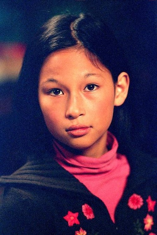 Zoe Weizenbaum as Lenny Hocknell