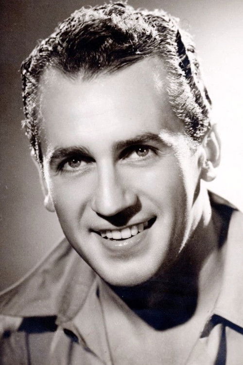 Francis Lopez as Pianist (uncredited)