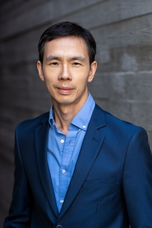 Steven O'Ty as Richard Chao