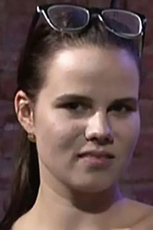 Ruth Horáčková as Nikola