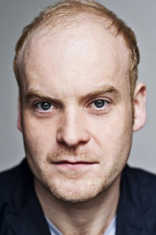 Jack Tarlton as Young Travis