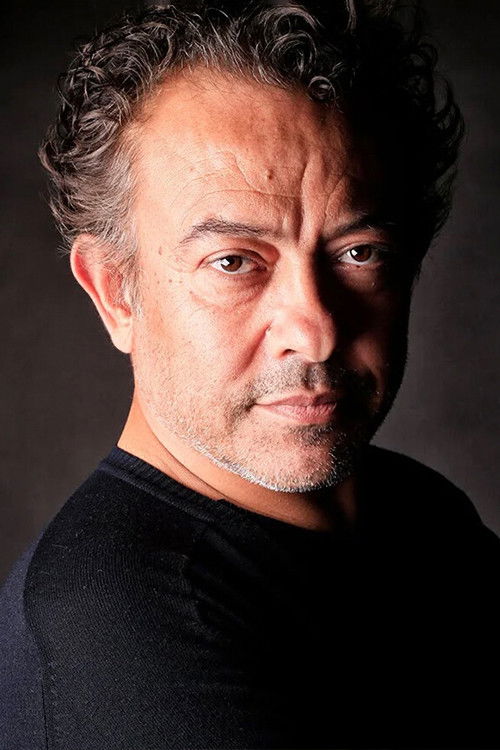 Ahmet Erkut as Dursun
