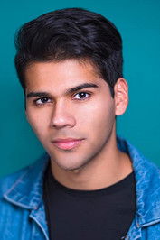 Damian Alonso as Waiter