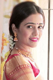 Akshaya Gurav as Fatima Sheikh